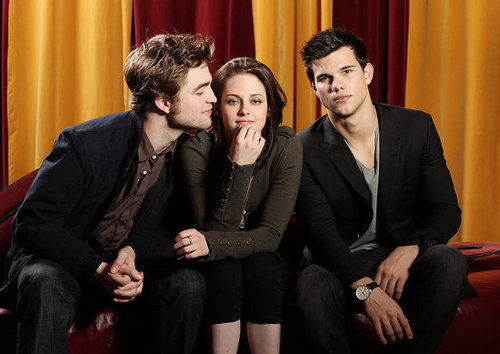 Robert Pattinson got a whiff of Kristen Stewart during a photo shoot in Chicago with Taylor Lautner in May 2010.
Robert Pattinson got a whiff of Kristen Stewart during a photo shoot in Chicago with Taylor Lautner in May 2010.