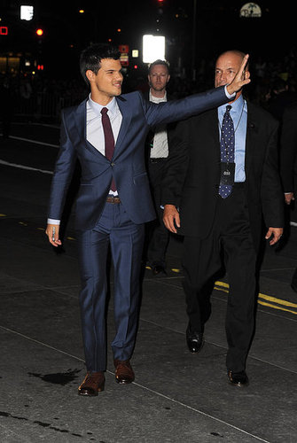 See All the Stars Arriving at the Breaking Dawn Premiere! See All the Stars Arriving at the Breaking Dawn Premiere!