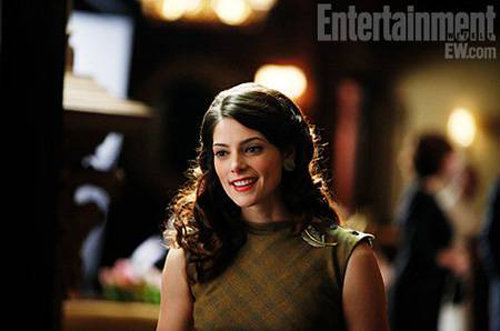 First Look: Official Shots of Ashley Greene Shooting Pan Am