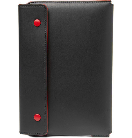 "My dad just got a new Kindle, but has yet to upgrade his ratty old case. I'm planning on hooking him up with this sleek leather holder from Bill Amberg." — Brittney Stephens, assistant editor
Bill Amberg Leather Kindle Case ($280)
"My dad just got a new Kindle, but has yet to upgrade his ratty old case. I'm planning on hooking him up with this sleek leather holder from Bill Amberg." — Brittney Stephens, assistant editor
Bill Amberg Leather Kindle Case ($280)