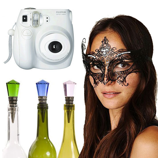 Chic Gift Ideas For Your NYE Party Hostess Chic Gift Ideas For Your NYE Party Hostess