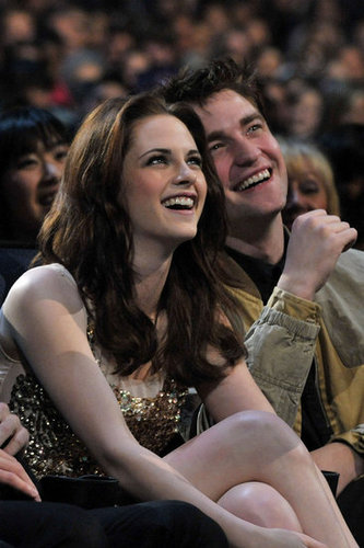 Kristen Stewart and Robert Pattinson enjoyed the show together in 2011.
Kristen Stewart and Robert Pattinson enjoyed the show together in 2011.