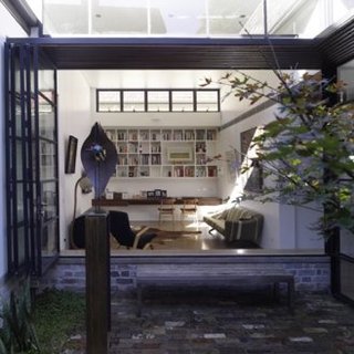 Tree House Hotels, Australian Modern Homes, and Lace Bowls