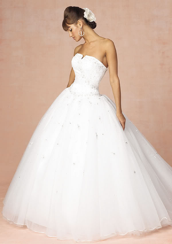 ballroom wedding dresses with belt