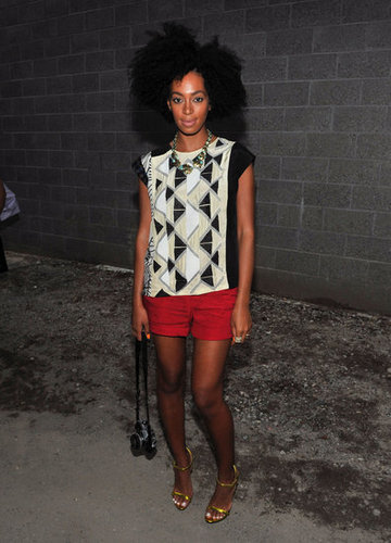 During Spring 2012 NYFW, Solange made her geometric-print tank look fresh and modern by pairing it with tailored red shorts and thin-strap neon sandals. Her chunky beaded necklace was also totally on point.
During Spring 2012 NYFW, Solange made her geometric-print tank look fresh and modern by pairing it with tailored red shorts and thin-strap neon sandals. Her chunky beaded necklace was also totally on point.