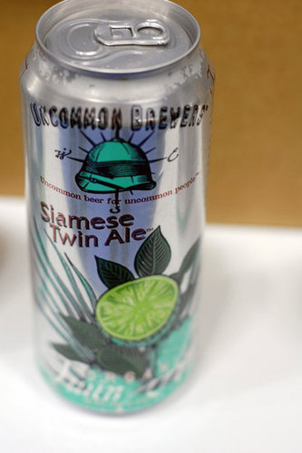 Uncommon Brewers Siamese Twin Ale Uncommon Brewers Siamese Twin Ale