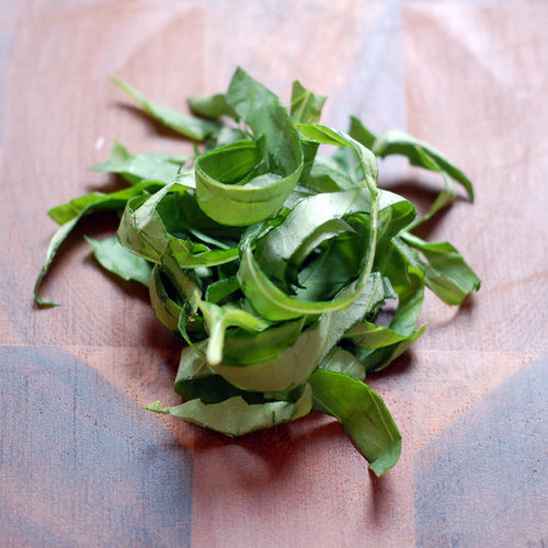 How to Cut a Chiffonade