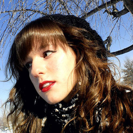 Red and Pink Lipsticks to Set a Mood