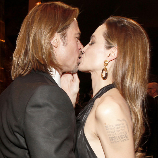 Brad Pitt and Angelina Jolie Kiss at SAG Awards