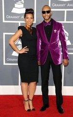 Alicia Keys and Swizz Beatz(2012 Grammy)