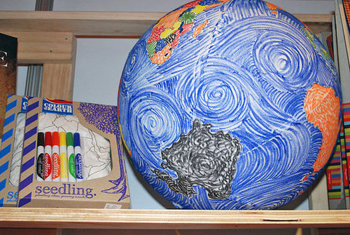 Seedling Colour the Earth Seedling Colour the Earth