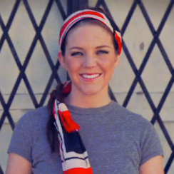 10 Ways to Wear One Scarf