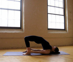 Yoga Poses You Can Do in Bed Yoga Poses You Can Do in Bed