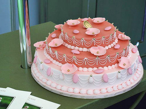 Iced Cakes Iced Cakes