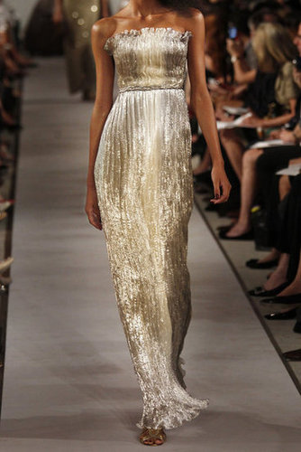 Oscar de la Renta | Pleated silk-blend lamé gown | NET-A-PORTER.COM