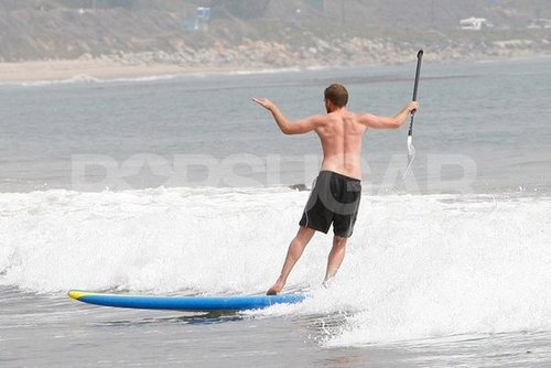 Shirtless Robert Pattinson Plays on the Beach — See Over 100 Pictures! Shirtless Robert Pattinson Plays on the Beach — See Over 100 Pictures!
