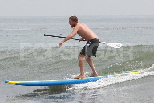 Shirtless Robert Pattinson Plays on the Beach — See Over 100 Pictures! Shirtless Robert Pattinson Plays on the Beach — See Over 100 Pictures!