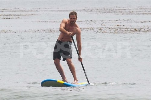 Robert Pattinson went shirtless in Malibu.
Robert Pattinson went shirtless in Malibu.