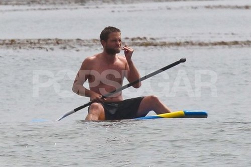 Shirtless Robert Pattinson Plays on the Beach — See Over 100 Pictures! Shirtless Robert Pattinson Plays on the Beach — See Over 100 Pictures!