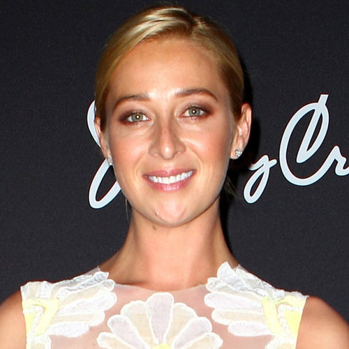Paper Giants' Asher Keddie's Hair and Makeup at the 2012 Logies