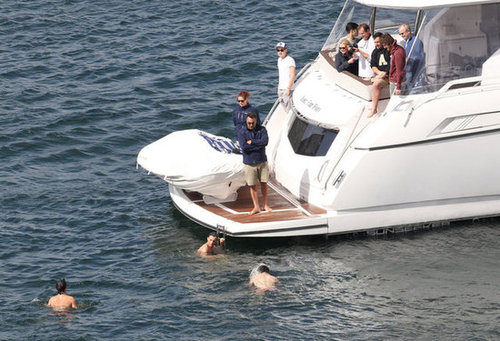 One Direction Celebrates SNL Success With a Shirtless Swim One Direction Celebrates SNL Success With a Shirtless Swim