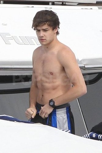 One Direction memeber Liam Payne got ready for a swim in Australia.
One Direction memeber Liam Payne got ready for a swim in Australia.