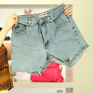 Watch Our How-To DIY fashion Video: Denim Cut-Off Shorts!