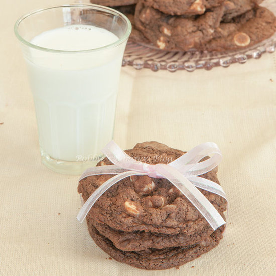 triple chocolate chip cookies triple chocolate chip cookies