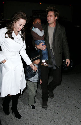Brad Pitt and Angelina Jolie explored NYC in December 2006 with the kids.
Brad Pitt and Angelina Jolie explored NYC in December 2006 with the kids.