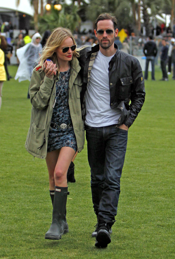 Kate Bosworth and Michael Polish showed PDA on the Coachella grounds Friday, when they checked out a performance by Arctic Monkeys. We spotted them holding hands as they walked through the VIP section in the afternoon.
Kate Bosworth and Michael Polish showed PDA on the Coachella grounds Friday, when they checked out a performance by Arctic Monkeys. We spotted them holding hands as they walked through the VIP section in the afternoon.