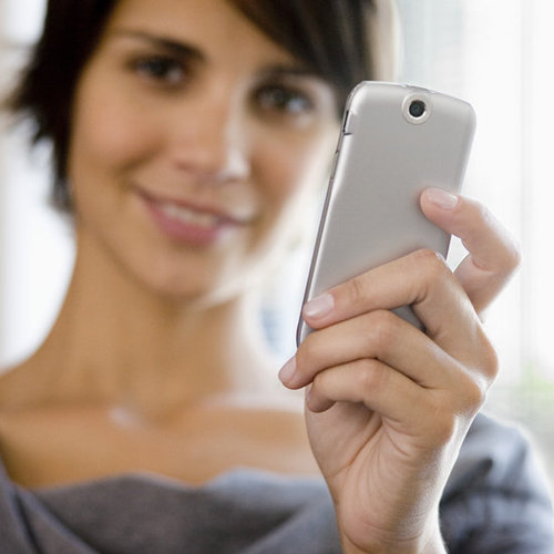 Technology and Social Media Sharing Etiquette at Weddings