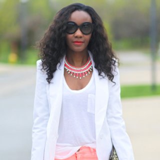 Pink Jeans Street Style