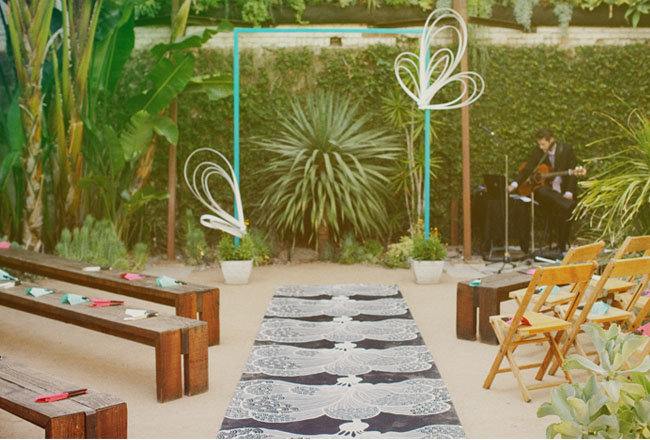 Having a more modern affair? Construct a contemporary arch with simple shapes and bright, fresh shades.
Photo by This Modern Romance via Green Wedding Shoes
Having a more modern affair? Construct a contemporary arch with simple shapes and bright, fresh shades.
Photo by This Modern Romance via Green Wedding Shoes