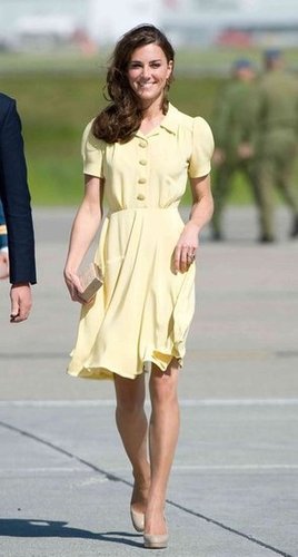 How adorable did she look in this Spring-perfect Jenny Packham sundress?
How adorable did she look in this Spring-perfect Jenny Packham sundress?