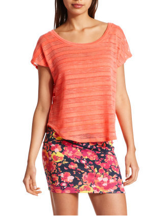 In a bright coral shade, this sheer hacci-knit tee pairs well with both bold prints and worn-in denim.
Charlotte Russe Hi-Low Hacci Tee ($15)
In a bright coral shade, this sheer hacci-knit tee pairs well with both bold prints and worn-in denim.
Charlotte Russe Hi-Low Hacci Tee ($15)