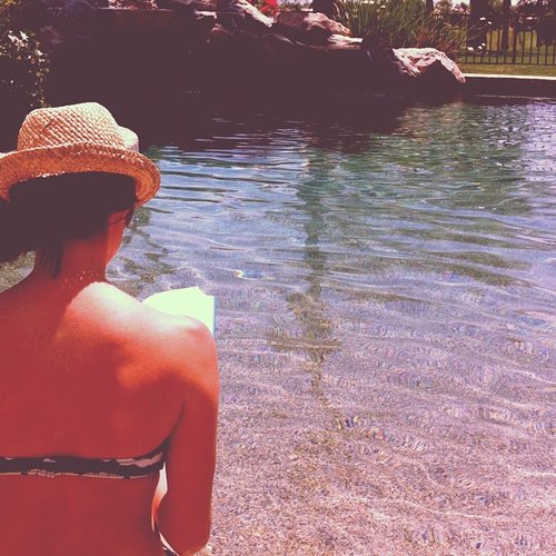 Glitterandgrace was doing her reading in the pool.
Glitterandgrace was doing her reading in the pool.