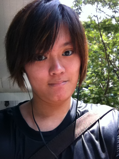 Never comb hair :( And no make up~!