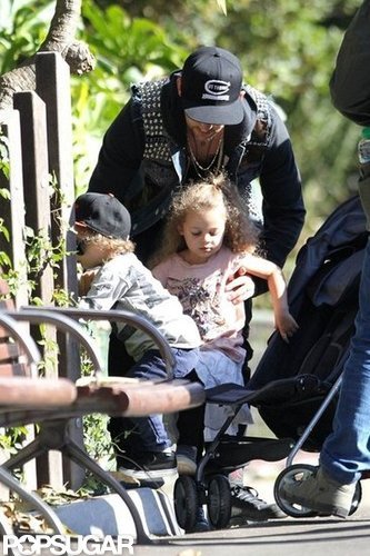 Nicole Richie and Joel Madden Take Their Little Ones to the Sydney Zoo Nicole Richie and Joel Madden Take Their Little Ones to the Sydney Zoo