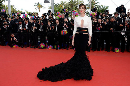 Paz Vega made a dramatic entrance in a black-and-white Stéphane Rolland creation at the Madagascar 3 premiere.
Paz Vega made a dramatic entrance in a black-and-white Stéphane Rolland creation at the Madagascar 3 premiere.