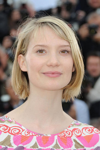 Mia Wasikowska perfected her look with a pink pout and rosy cheeks.
Mia Wasikowska perfected her look with a pink pout and rosy cheeks.