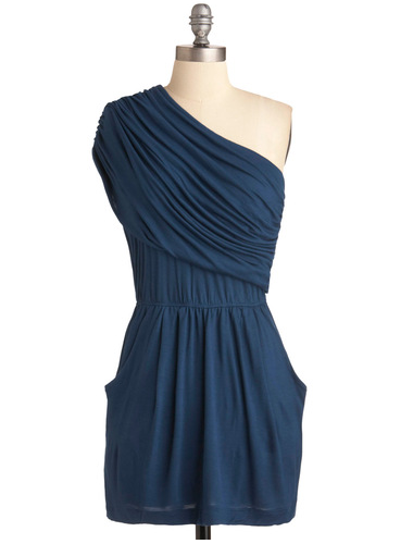 Dress this one up with strappy heels and gold jewels for cocktail hour.
Modcloth I'm Your Venus Dress in Navy ($50)
Dress this one up with strappy heels and gold jewels for cocktail hour.
Modcloth I'm Your Venus Dress in Navy ($50)