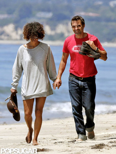 Halle Berry and Olivier Martinez walked hand in hand on the beach over Memorial Day weekend in May 2012.
Halle Berry and Olivier Martinez walked hand in hand on the beach over Memorial Day weekend in May 2012.