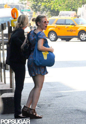 Scarlett Johansson Is on the Go in the Big Apple Scarlett Johansson Is on the Go in the Big Apple