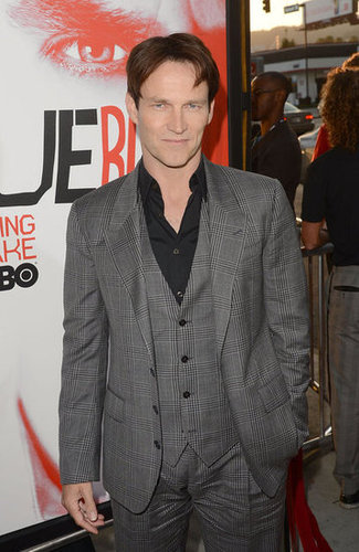 Stephen Moyer looked calm and cool as he arrived at the premiere.
Stephen Moyer looked calm and cool as he arrived at the premiere.