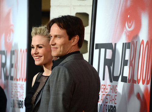 Stephen Moyer posed with his wife, Anna Paquin, on the red carpet.
Stephen Moyer posed with his wife, Anna Paquin, on the red carpet.