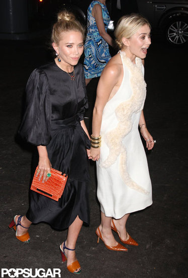 Mary-Kate Olsen and Ashley Olsen looked excited to arrive at the Fresh Air Fund's Spring Gala in NYC. Mary-Kate Olsen and Ashley Olsen looked excited to arrive at the Fresh Air Fund's Spring Gala in NYC.