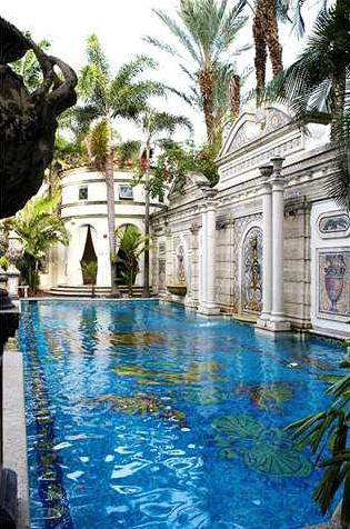 Casa Casuarina