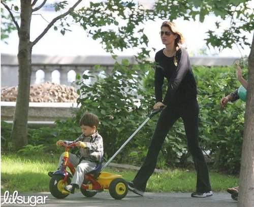 Motor Mommy Motor Mommy