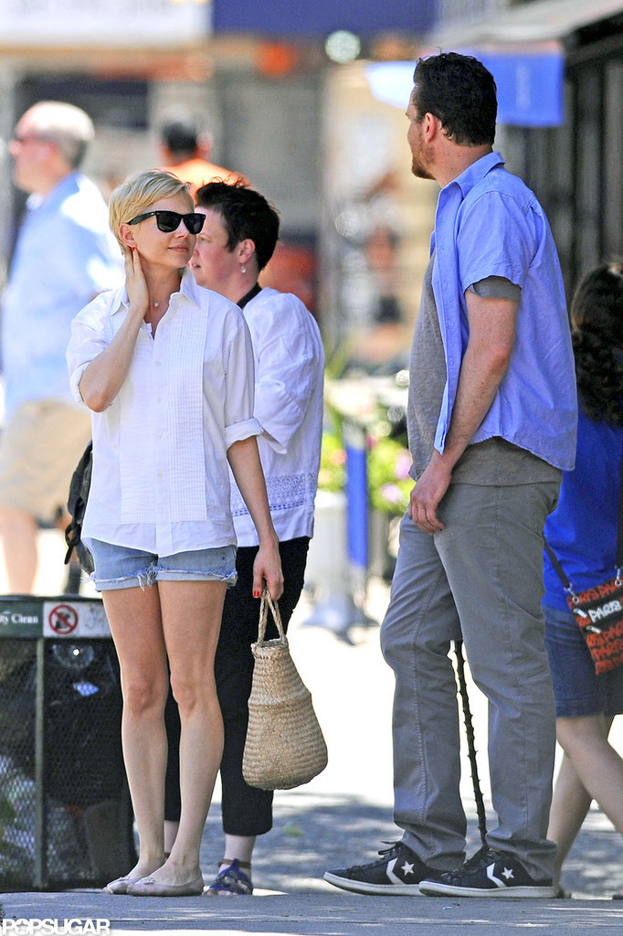 Michelle Williams and Jason Segel Enjoy a Romantic Weekend in NYC Michelle Williams and Jason Segel Enjoy a Romantic Weekend in NYC