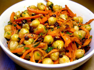 Recipe for Chickpea, Carrot, and Currant Salad